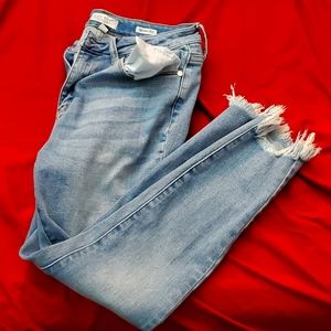 Shark Bite Light Wash Judy Blues Size 11